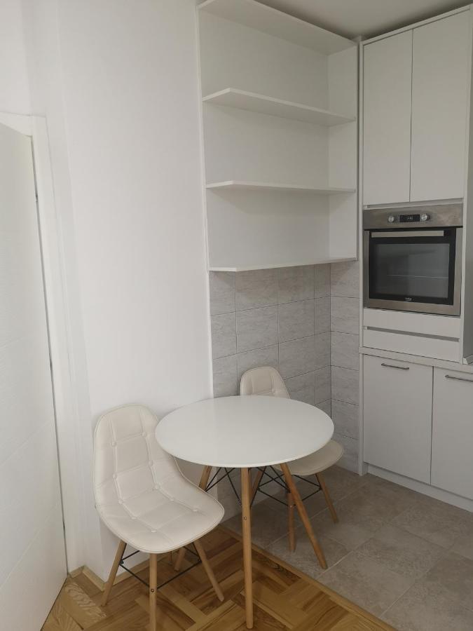 Jednosoban Stan Zoja Appartement Podgorica Buitenkant foto